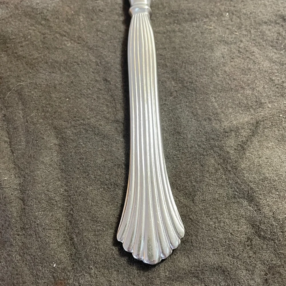 Vintage Rogers by Stanley Roberts Drama Pattern 4 Dinner Knives Flatware Korea